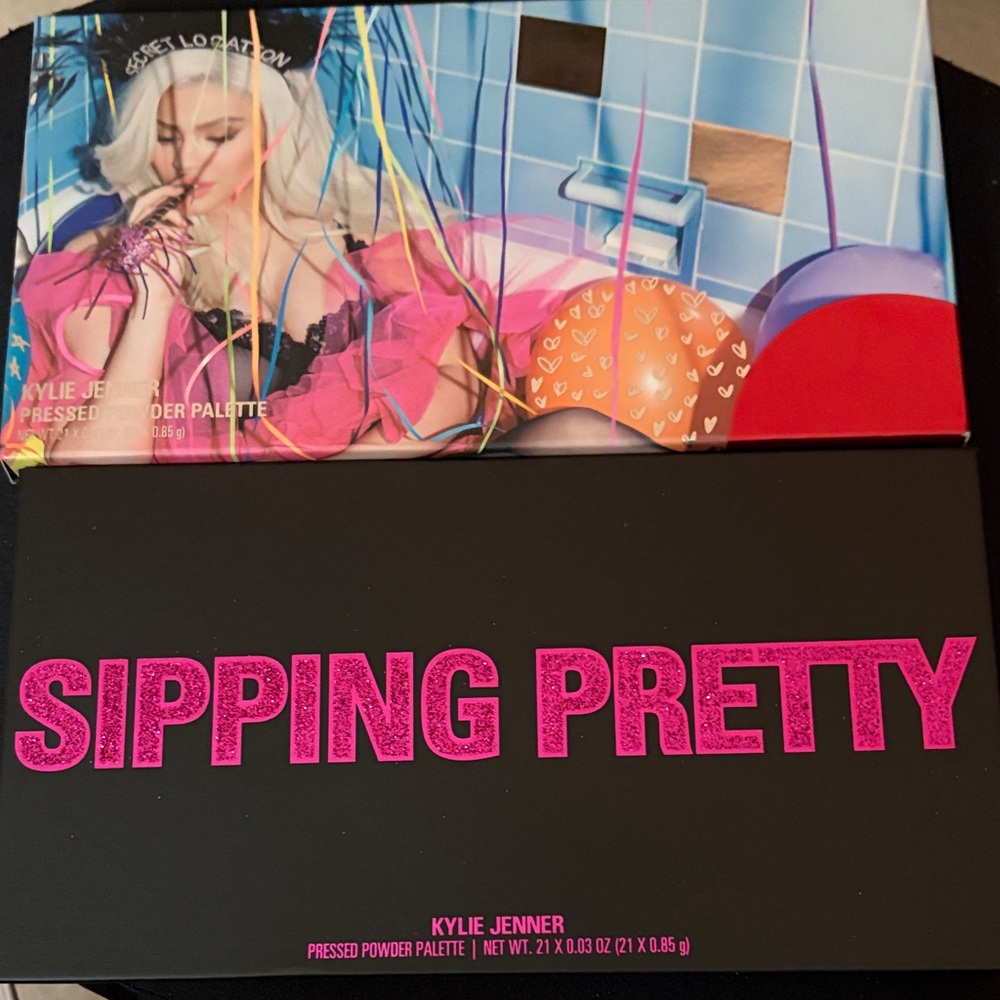Kylie Jenner Sipping Pretty Eyeshadow Palette BNIB